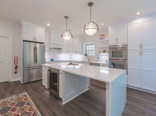 1608 Aerie Ln, Mc Lean, VA 22101