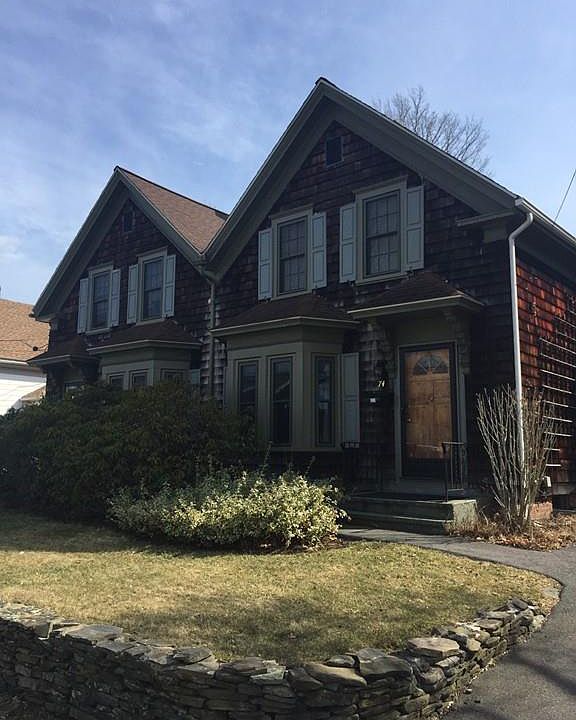 2nd image of 74 Union St #74