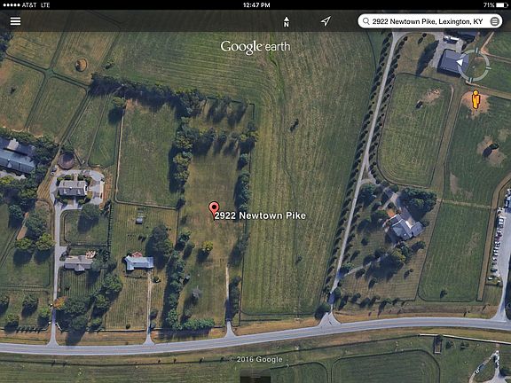 4th image of 2922 Newtown Pike