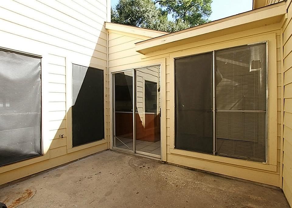 This is a gated couryard on the front of the house.
