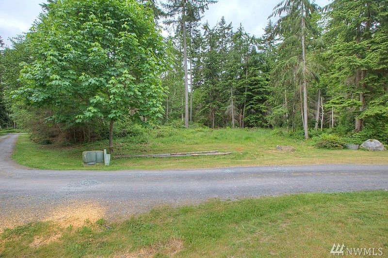 2nd image of 6632 Mapleleaf Dr
