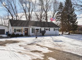 11345 Potter Rd, Flushing, MI 48433