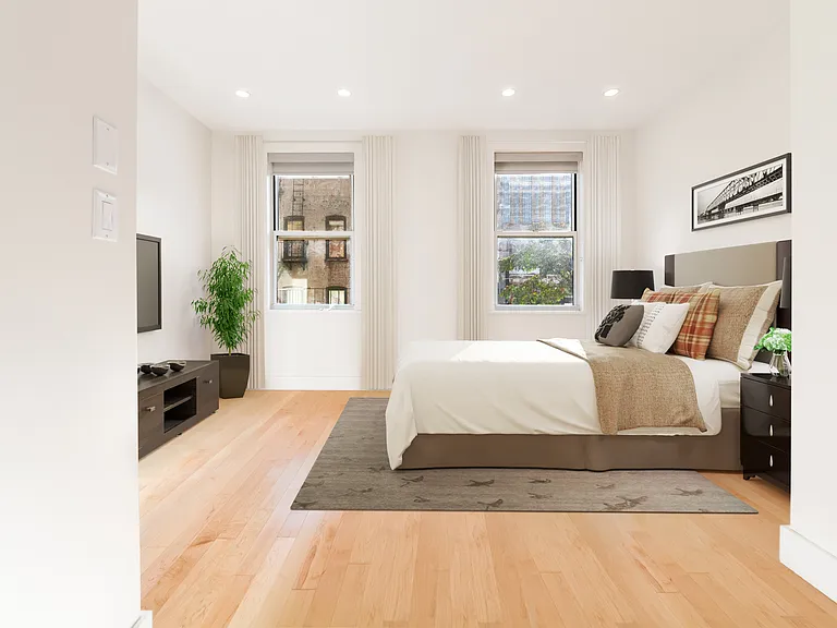 226 E 22nd St #5 — Photo 6