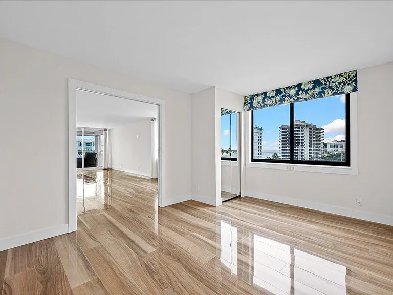 911 Ocean Dr #601 — Photo 37