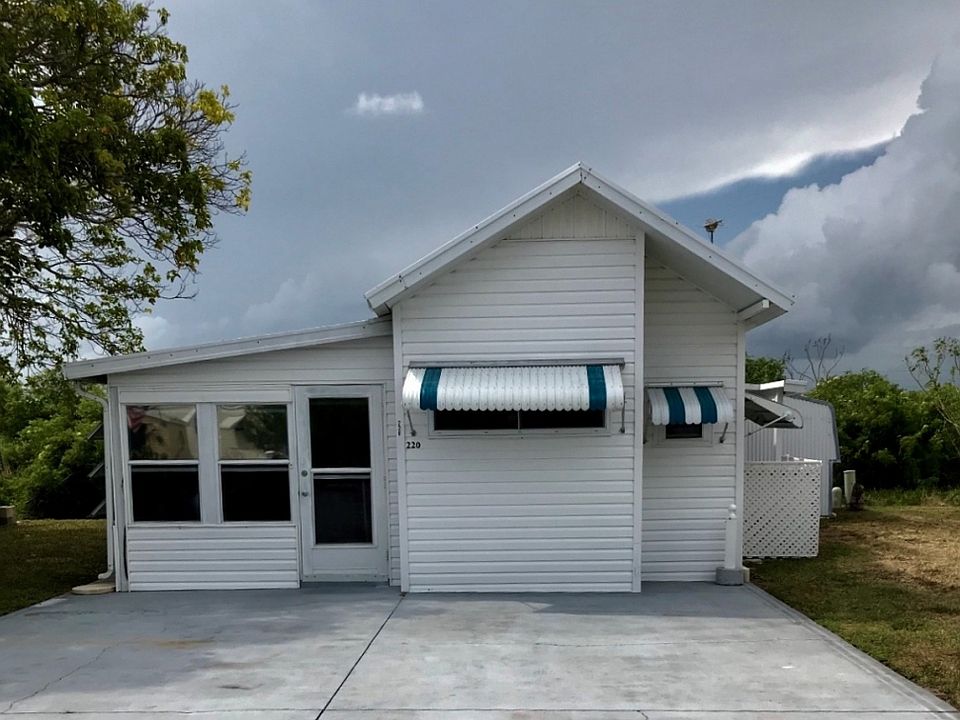 1st image of 12241 SE 138th Blvd Unit 220