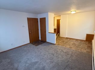 4050 4th St NE APT 202, Minneapolis, MN 55421