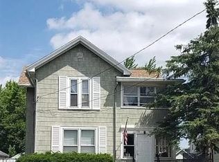 336 W 10th Ave #15444170, Oshkosh, WI 54902