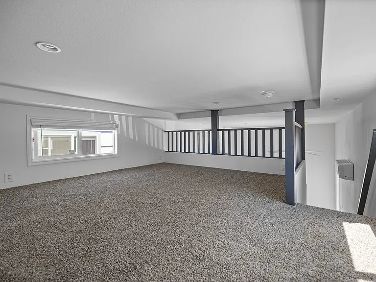 971 W Main St #20 — Photo 6