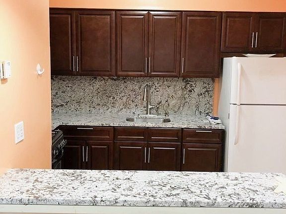 2nd image of 25-14 32nd St #1L
