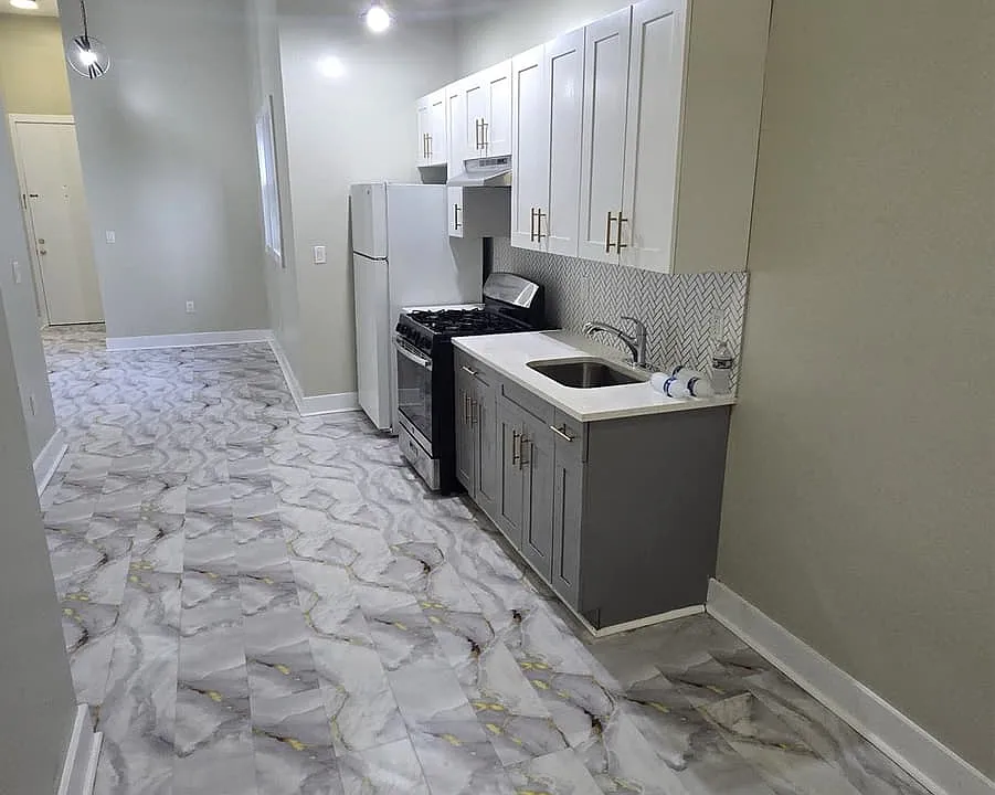 59 16th Ave #2