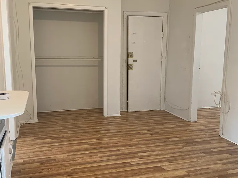 148 Summit Ave #3 — Photo 3