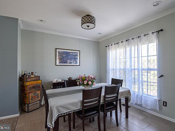 4th image of 104 Quigley Way