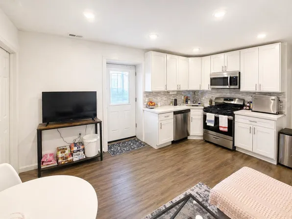 370 5th Street image 1 of 10