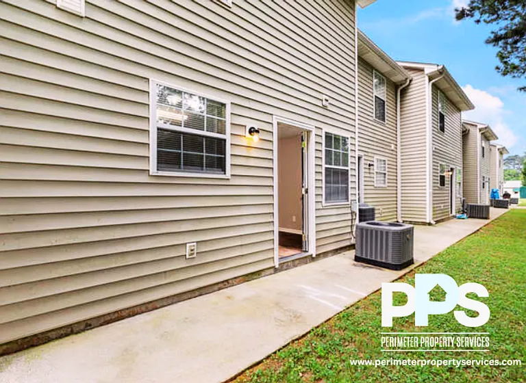 350 Wi Pkwy #12 — Photo 28