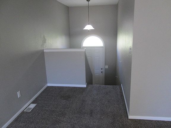 5th image of 8635 N Cleveland Ln