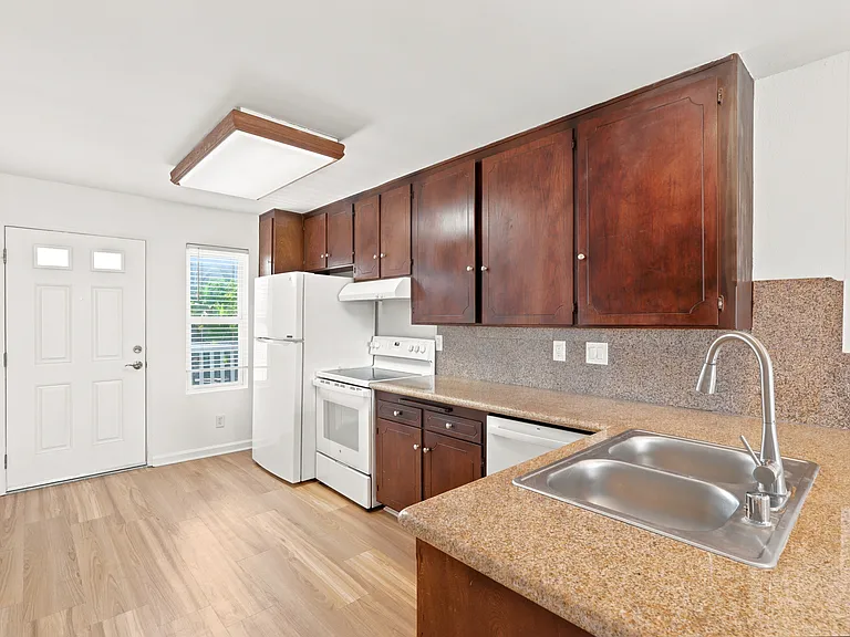 1111 Seacoast Dr #46 — Photo 8