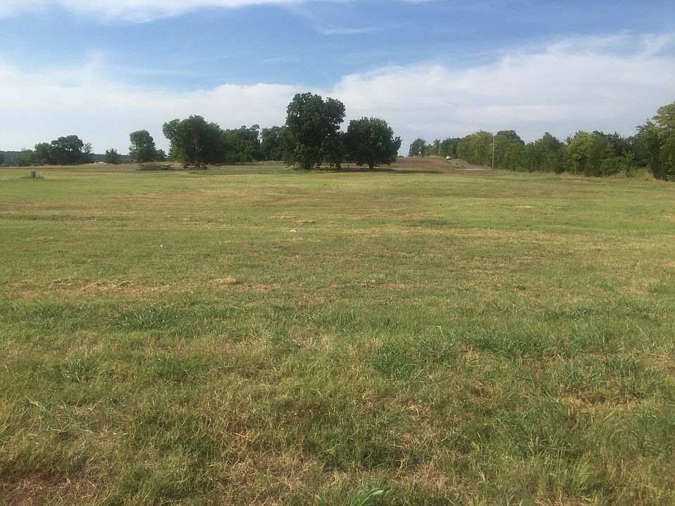 1st image of 1582 E Dawson Dr Lot #28