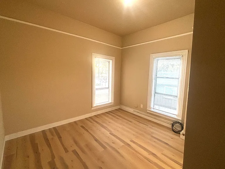 620 S 3rd St #7 — Photo 12