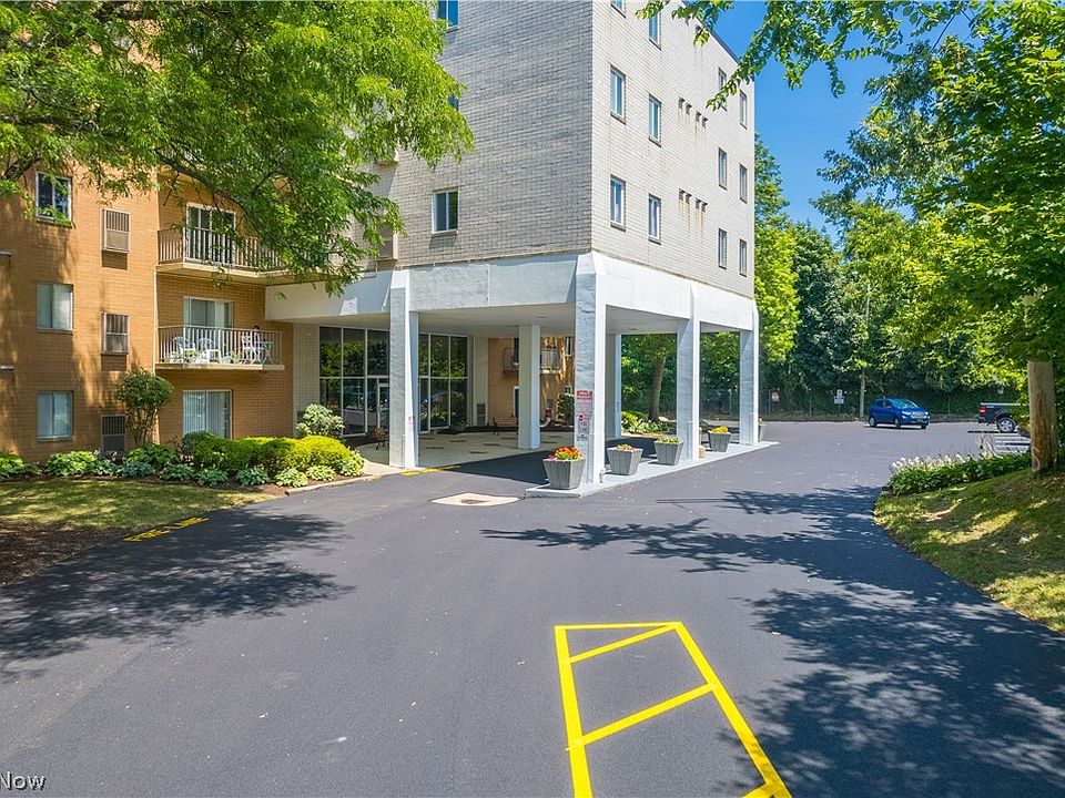 1st image of 3675 Clague Rd Unit 306