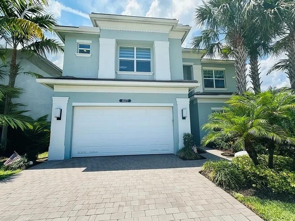 1st image of 15377 Green River Ct