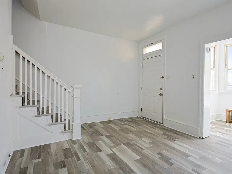 3636 Winchester Ave — Photo 15