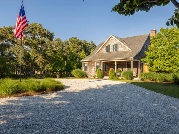 14 Field Ave, Nantucket, MA 02554