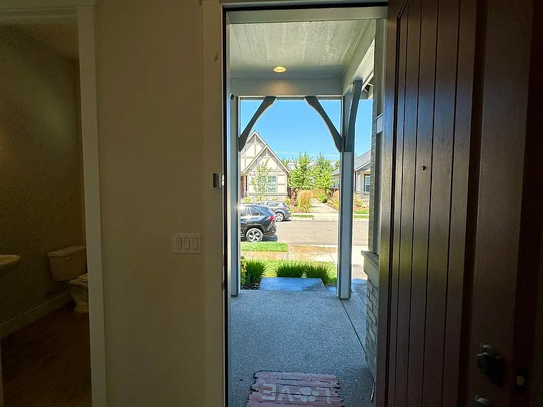 29054 NW Keenon St — Photo 4