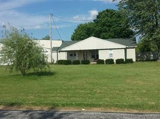 146 Thornapple Rd, New Lebanon, OH 45345