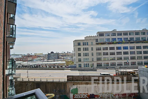 Rented by The KCI Group | media 33