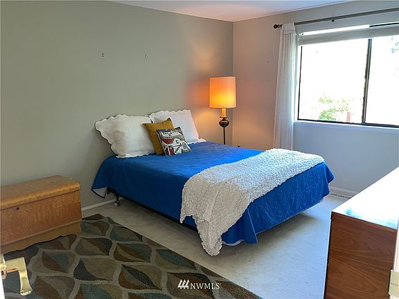 3rd image of 10408 NE 114th Street