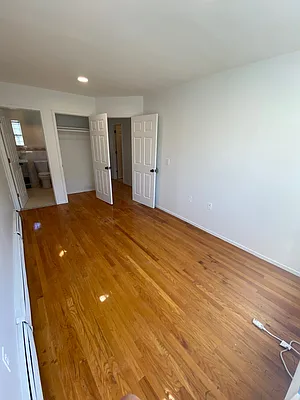 Rented by True Real Estate Group | media 12