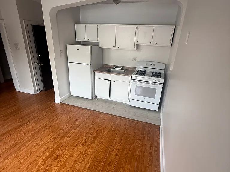 3244-46 N Pulaski Rd #2 — Photo 10