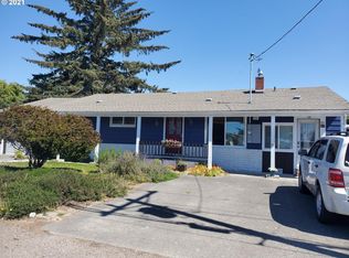 434 Arnold Ln, Brookings, OR 97415