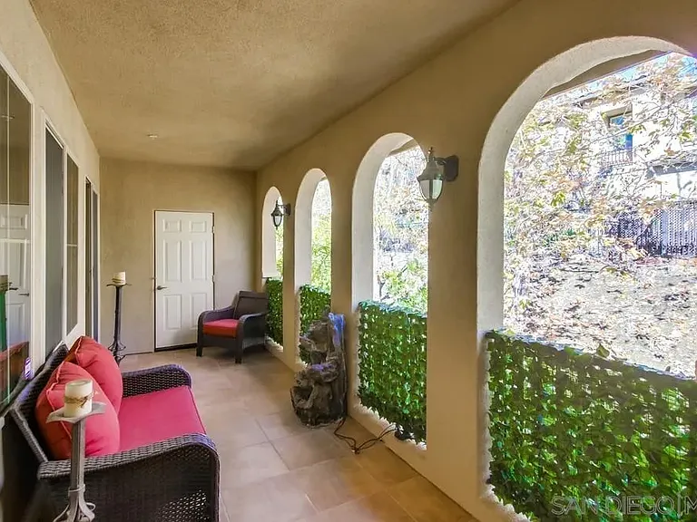 9240 Piantino Way — Photo 34