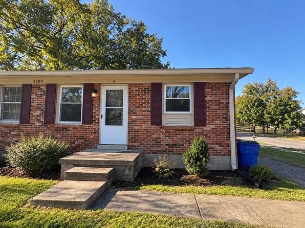 1300 Canonero Dr #A, Lexington, KY 40517