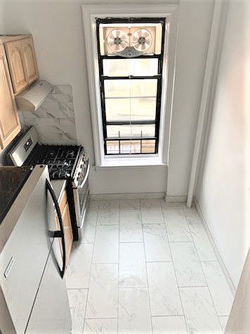 1st image of 2576 41st St APT 2F