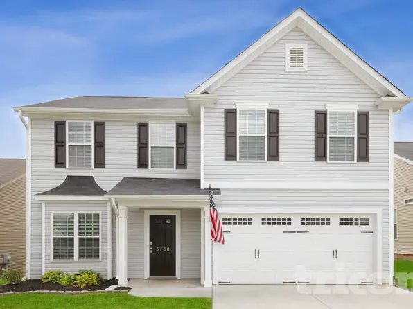 5750 Misty Meadows Ct, Clemmons, NC 27012