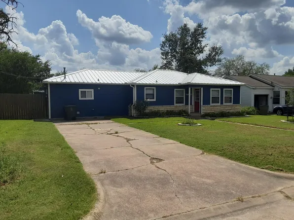 1409 E 28th St, Bryan, TX 77802