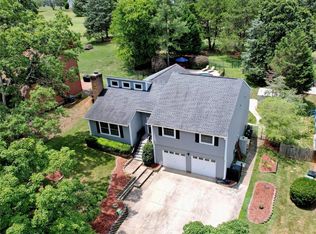 9624 Fairway Ridge Rd, Charlotte, NC 28277