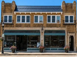 129-131 W Broadway St #D, Waukesha, WI 53186