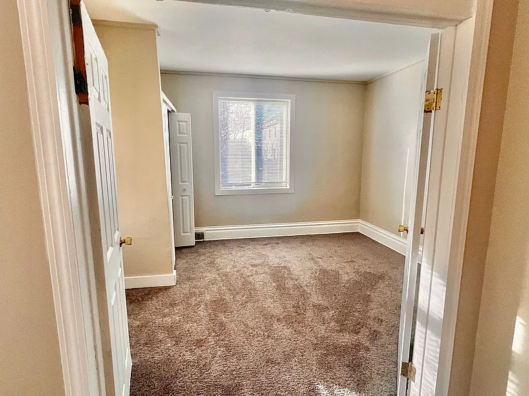 1435 Villa St — Photo 32