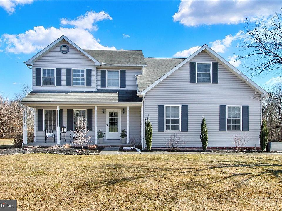 1st image of 17 Bugle Call Path