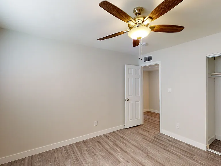 1712-1724 E Ocotillo Rd — Photo 89