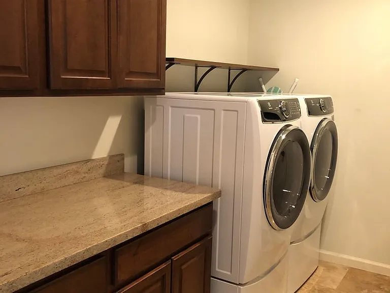 607 Leisure World — Photo 33