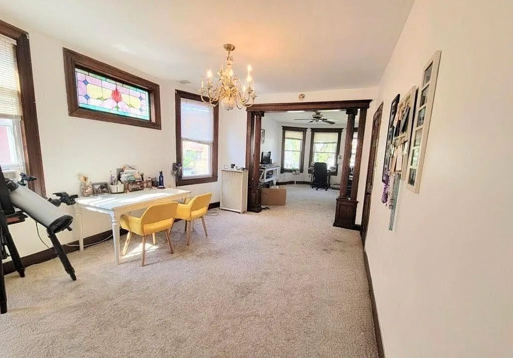 4 bed, 2.0 bath, $3,800 — Photo 4