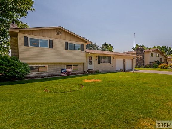 5th image of 2197 Oak Trail Dr