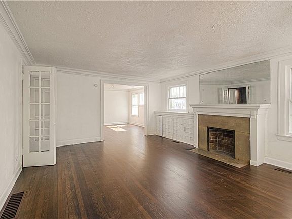 3rd image of 3219 Benton Blvd