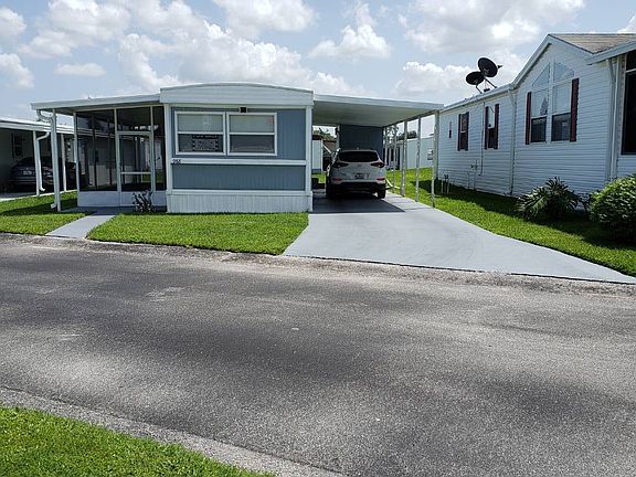 3rd image of 988 Hill Colony Cir