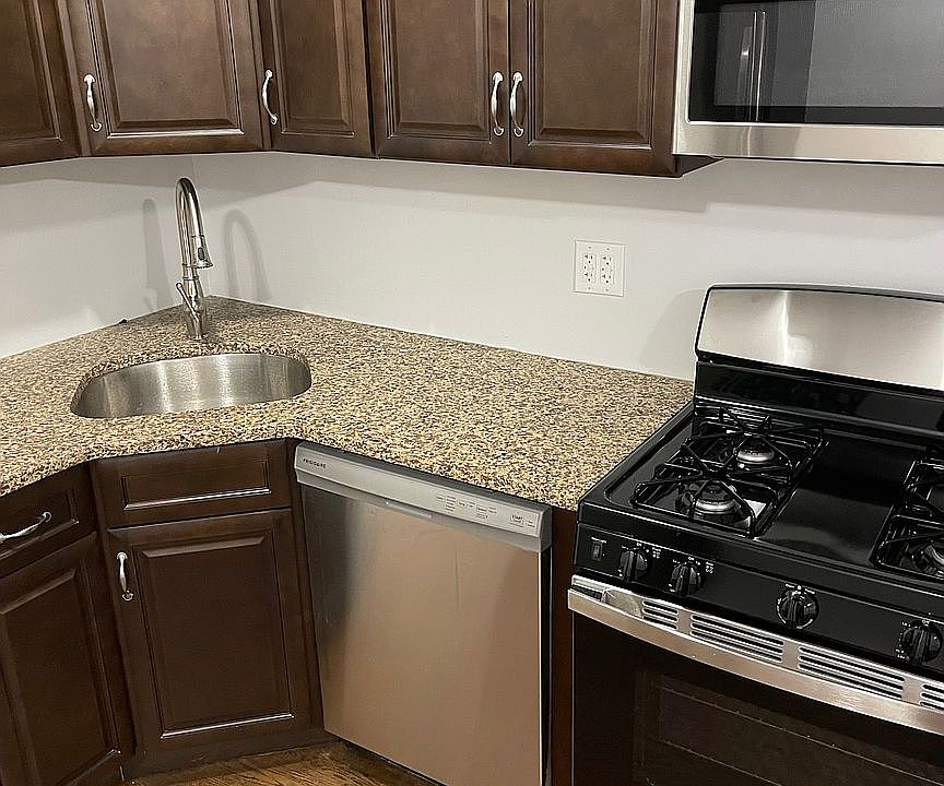 1st image of 243 E 33rd St APT 3B