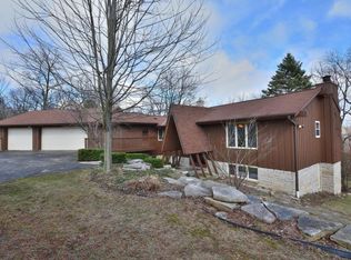 S68W20707 Stonecrest Rd, Muskego, WI 53150